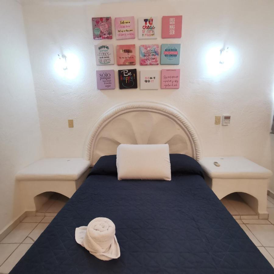 2 Bedroom Apartment With A/C Wi-Fi Best Location! Zihuatanejo Exterior foto